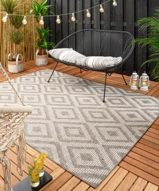 Alfombra de exterior a rombos Kjeld - Gris/Crema - sfeer