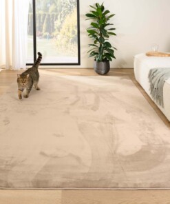 Alfombra suave de pelo liso - Plush Beige