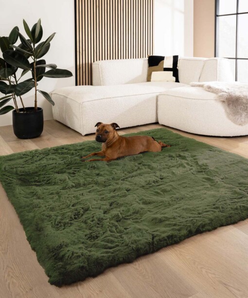 Alfombra cuadrada suave de pelo largo - Comfy Deluxe Verde Oliva